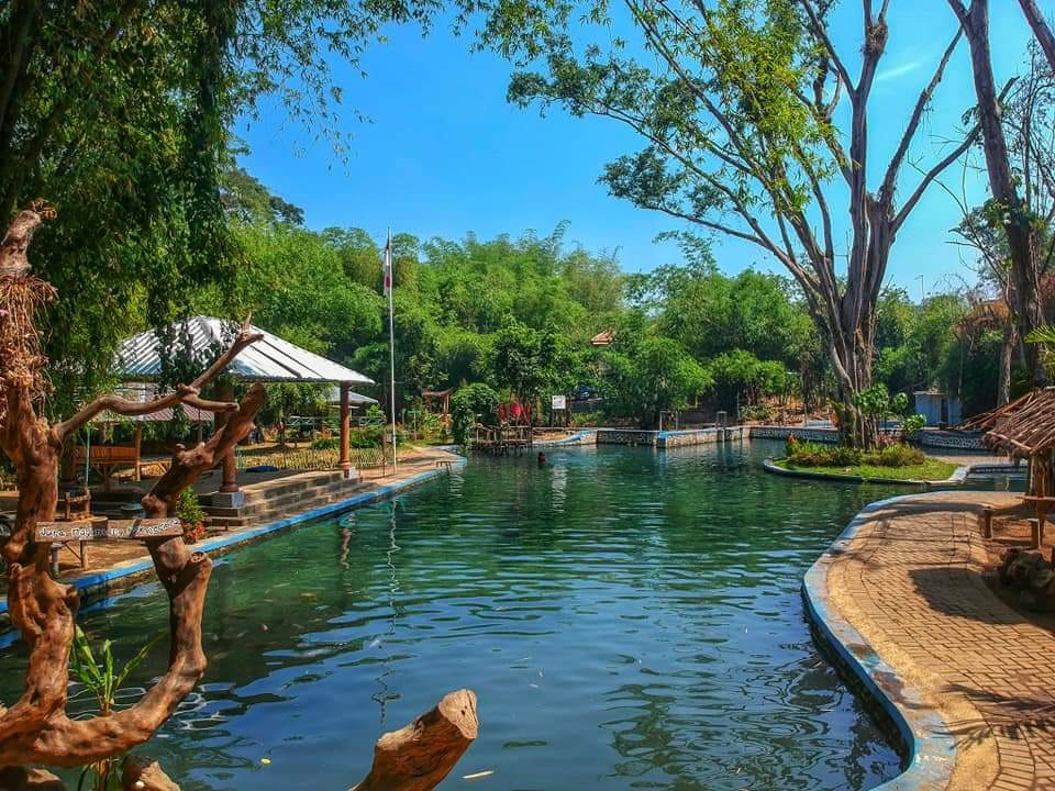 Taman Wisata Air Wendit